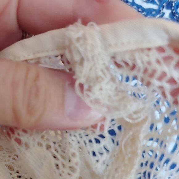 Camilla Tree lacy drop shoulder top large - Picture 10 of 12